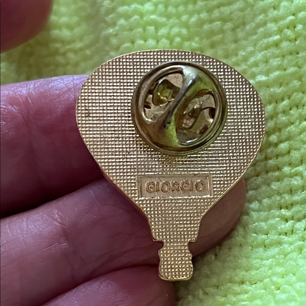 Vintage Giorgio Beverly Hills Yellow and Gold Hot Air Balloon Brooch - Picture 2 of 2